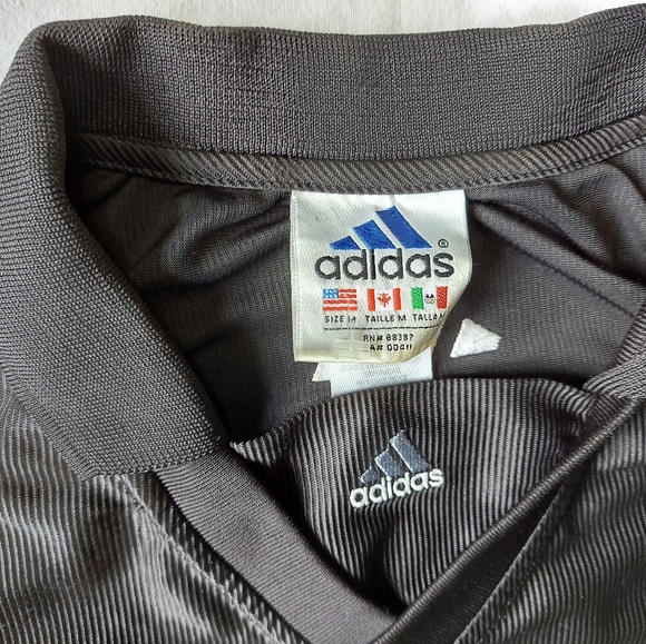 Adidas Ribbed Mens Black With Grey Athletic/Golf Collared Shirt, medium - Picture 4 of 8